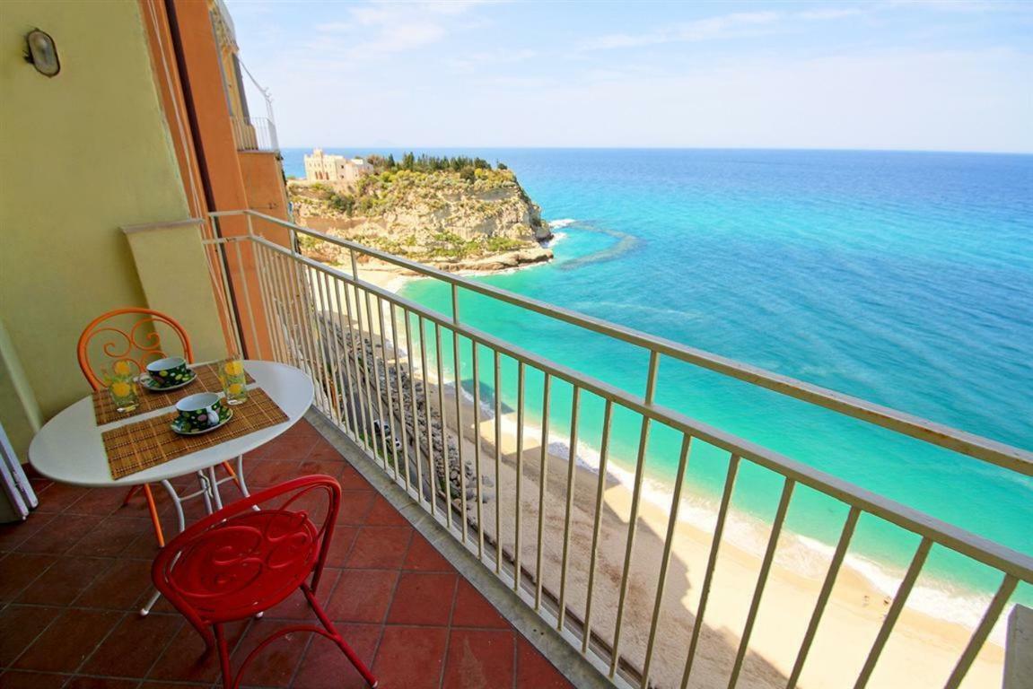 Isola Bella Sea-View Apartment Tropea Exterior foto